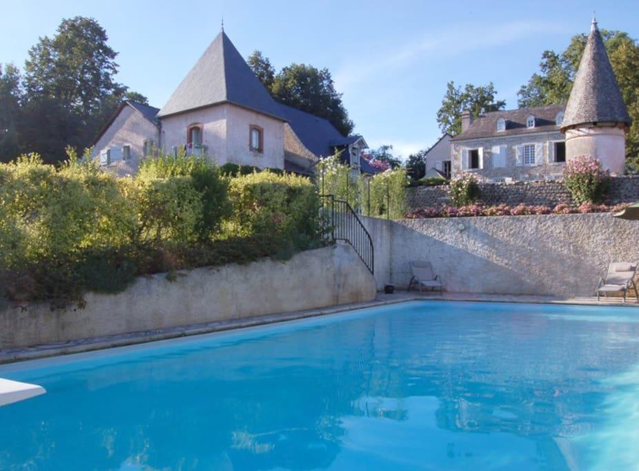 Ferienwohnung Le Peyret Serres-Castet Exterior foto